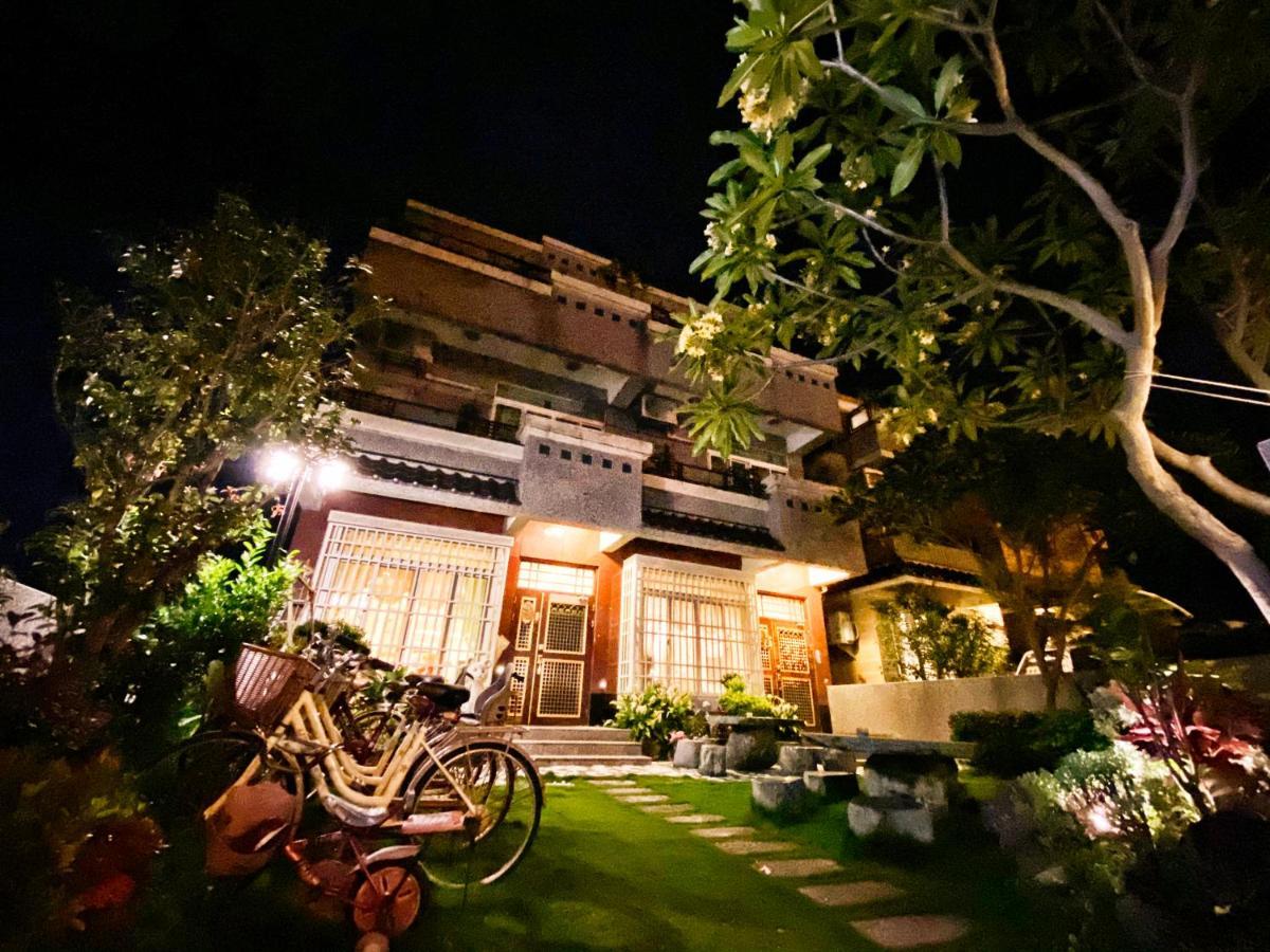 Moon Villa B&B T'ai-tung Buitenkant foto